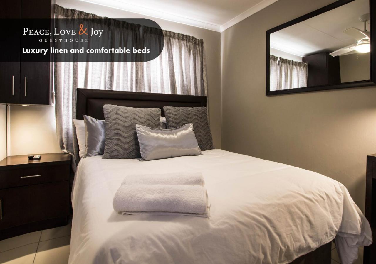 Peace Love And Joy Self Catering Units بورت اليزابيث المظهر الخارجي الصورة