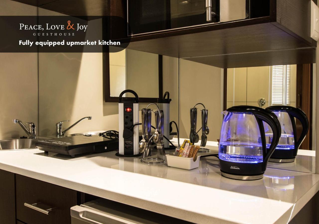 Peace Love And Joy Self Catering Units بورت اليزابيث المظهر الخارجي الصورة