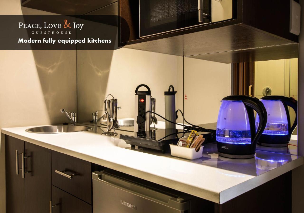Peace Love And Joy Self Catering Units بورت اليزابيث المظهر الخارجي الصورة